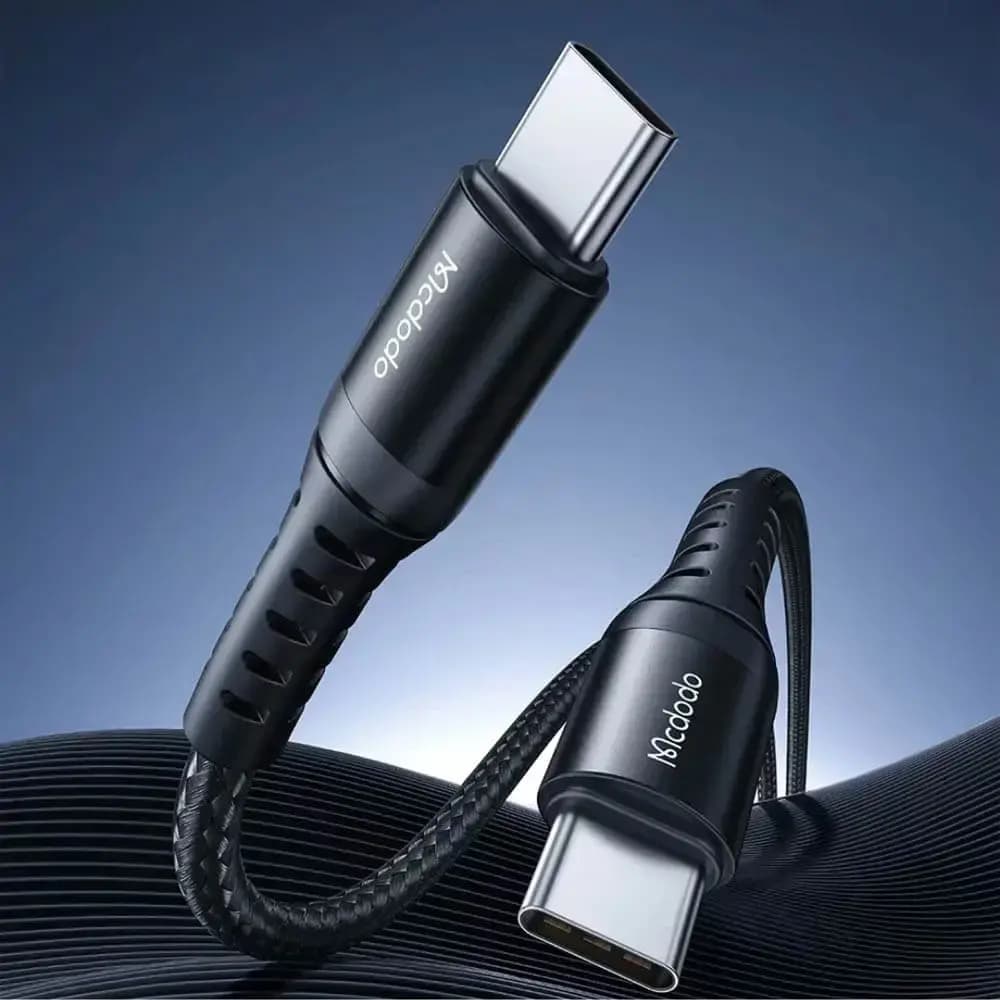 Câble Data USB-C vers USB-C Mcdodo 60W (1m) Noir - Vue 3