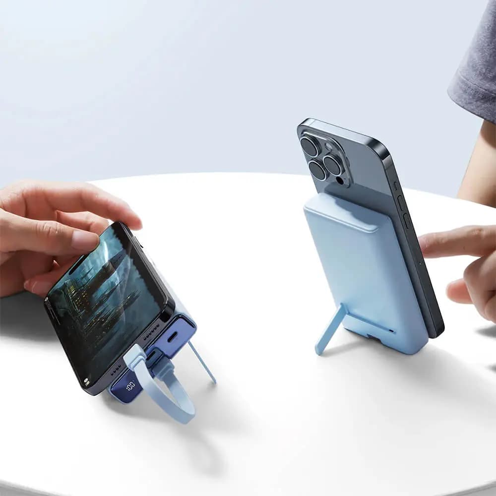Batterie externe 10000mAh 20W avec charge sans fil 15W et écran digital - JOYROOM JR-PBM01 Blanc