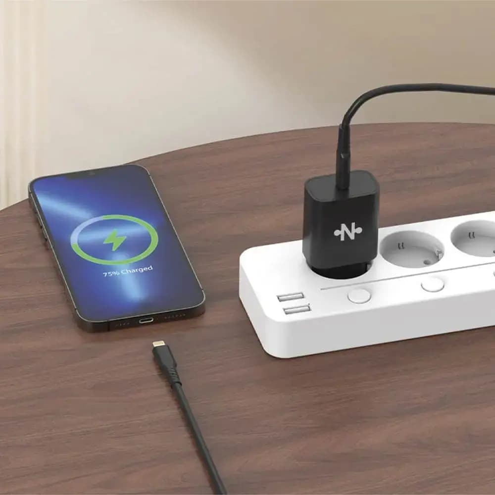Chargeur secteur USB-C 20W PPS – CONNECT MC-CNC20W Noir