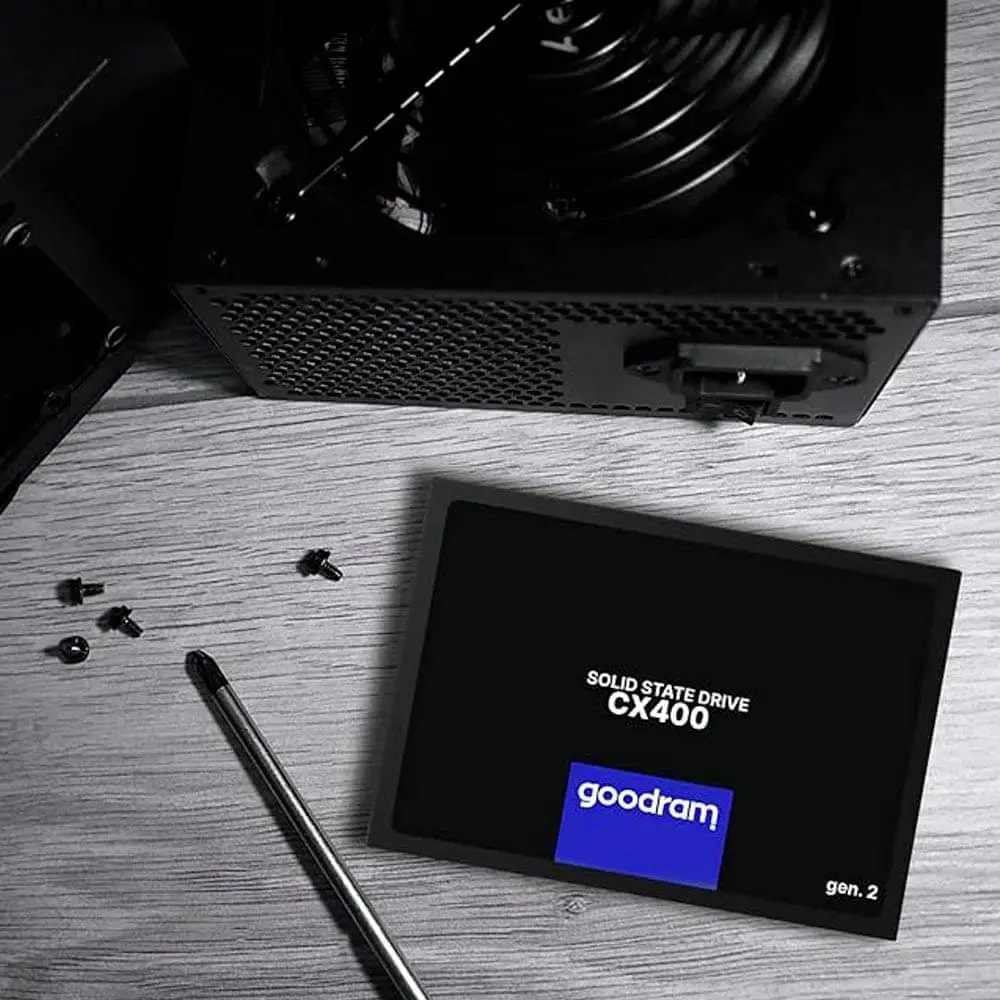 Disque dur SSD 256Go Goodram CX400 Gen2 SATA III 2,5″ - Vue 3