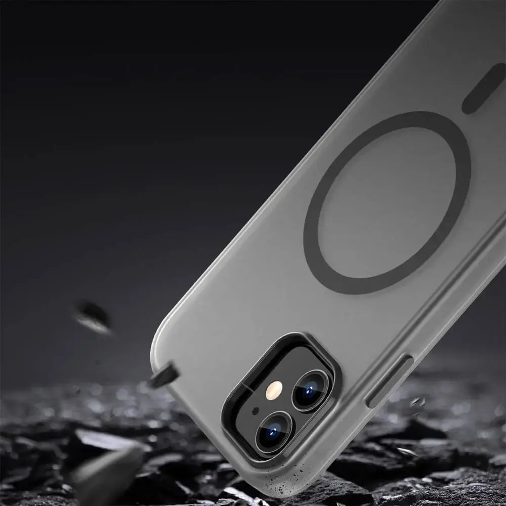Coque MagSafe bi-matière iPhone 11 - PROTECT MF-006 Noir - Vue 4