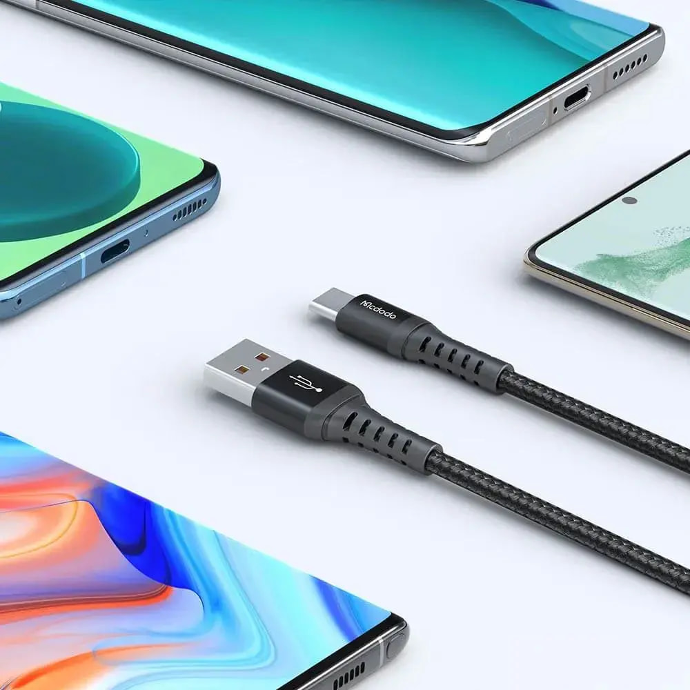 Câble Data USB vers USB-C Mcdodo (1m) Noir - Vue 4